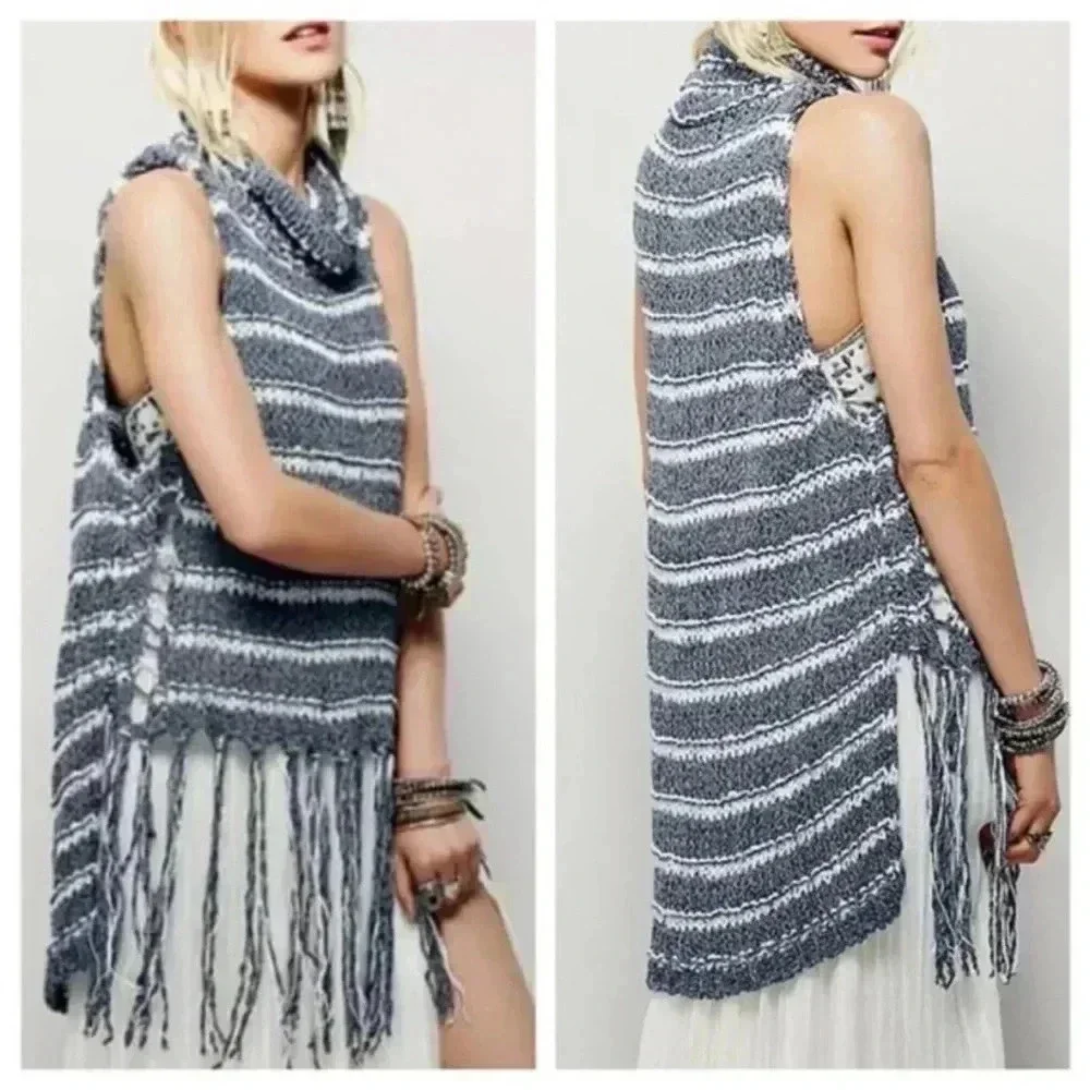 FREE PEOPLE Folksong Fringe Turtle Neck Cowl Tunic Sweater Size XS